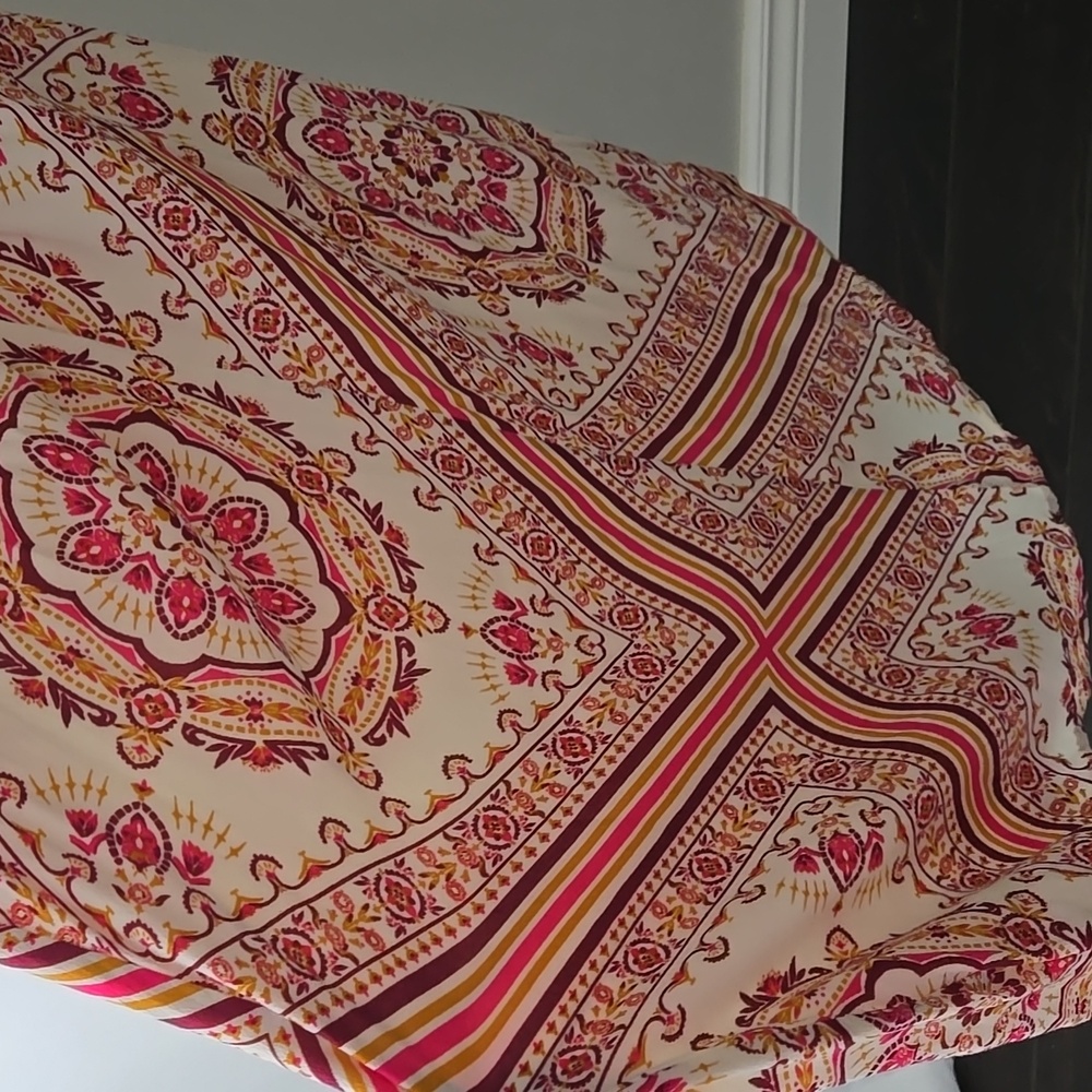 Forever 21 Halter Pink and Cream Maxi Dress - Picture 6 of 9